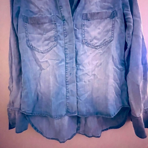 Bella Dahl Denim Button-Up Shirt medium wash LIKE NEW never worn Size XS - Picture 14 of 16